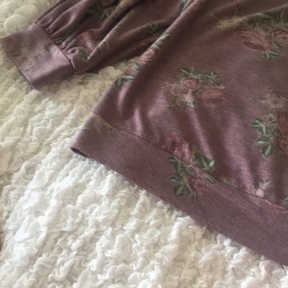 Floral Ruffle Sleeves Sweatshirt Top - Picture 5 of 7